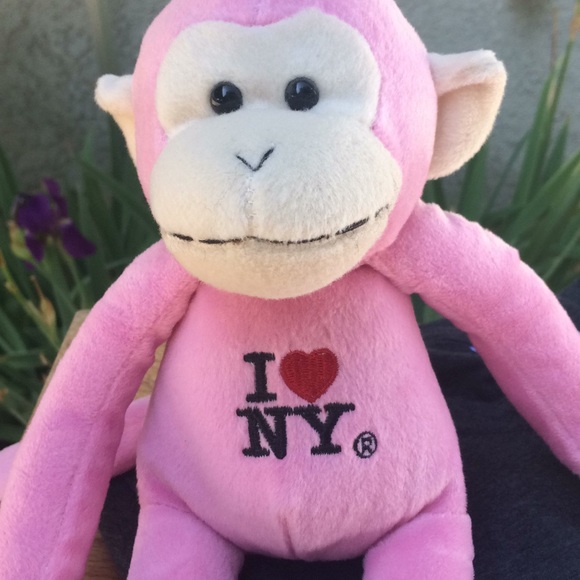 I Love NYC ❤️ Gift Bundle Lot 🎁 T-shirt and Stuffed Animal Monkey Plush - Picture 3 of 8
